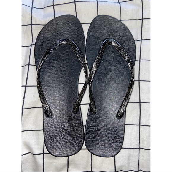 𝙱𝚕𝚊𝚌𝚔 𝚜𝚙𝚊𝚛𝚔𝚕𝚎 𝚏𝚕𝚒𝚙 𝚏𝚕𝚘𝚙𝚜 - Picture 2 of 4